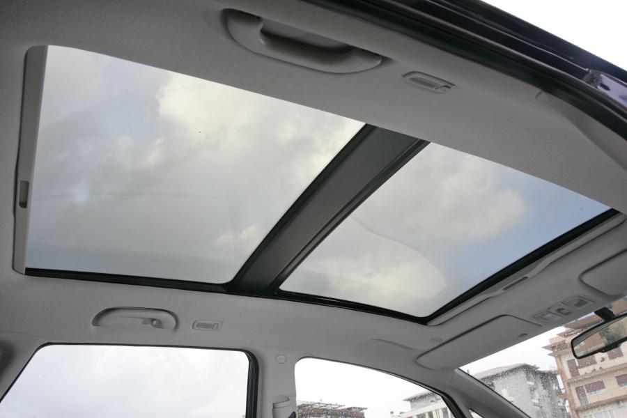  Kia Venga 2010 года  (фото 45 из 199)